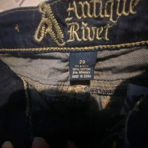 ANTIQUE RIVET JEANS​​ - Picture 5 of 11